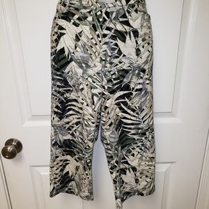 Linda Matthew, capri, size 10